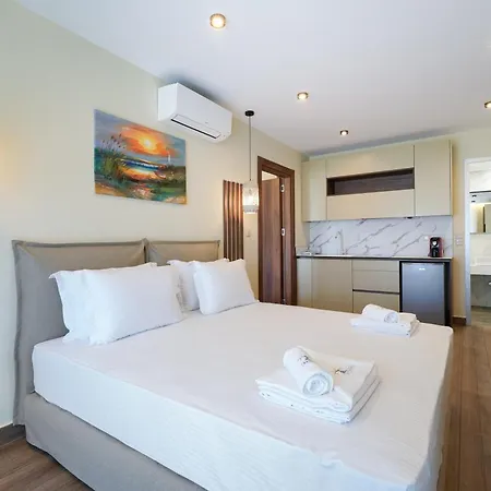 Brothers Seaview 4*