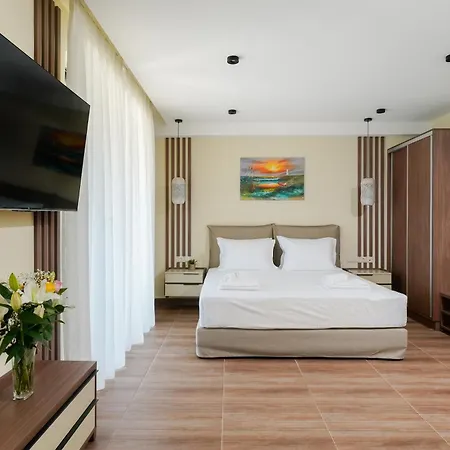 Apartahotel Brothers Seaview 4*